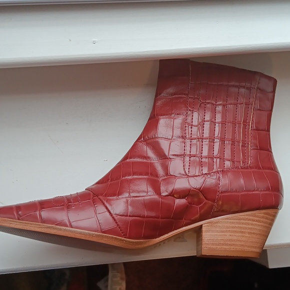 Schutz boots - Picture 7 of 12